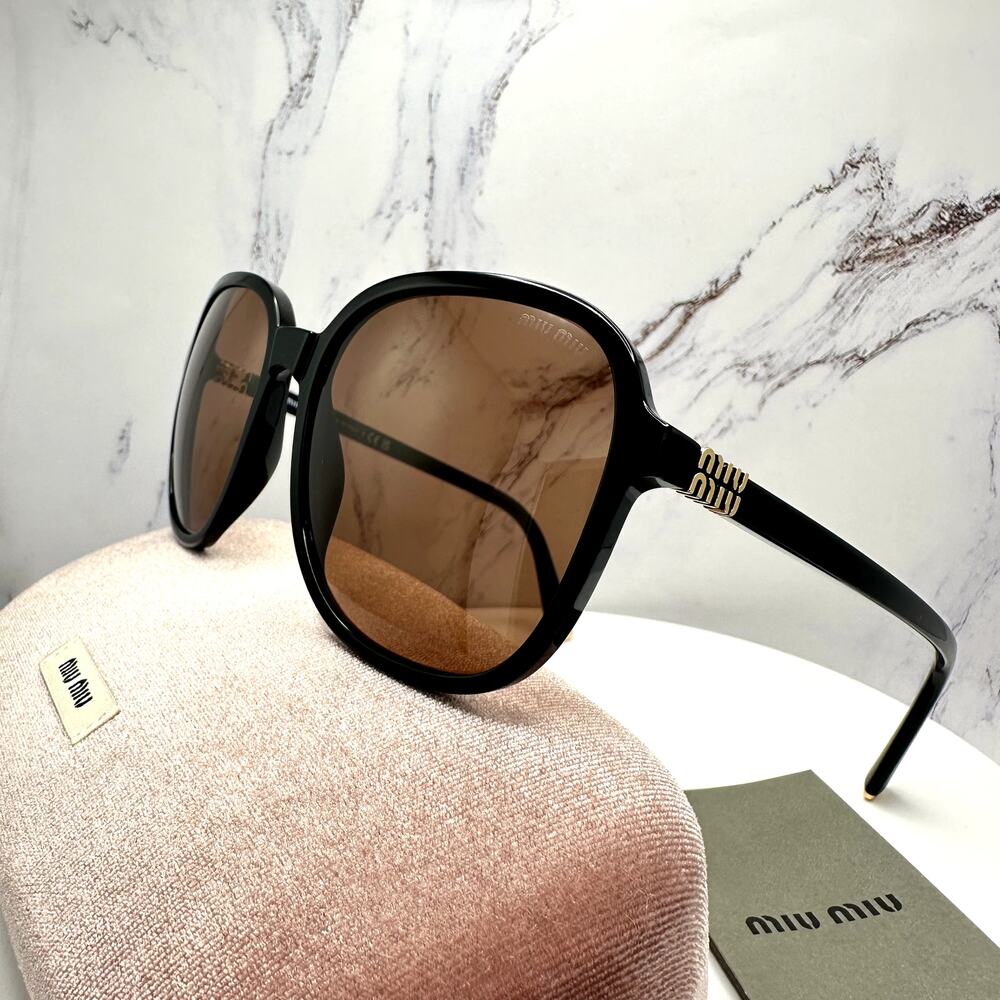 New MIU MIU Sunglasses MU B01S 16K90Q Black Brown Lens Oversized Pillow Square